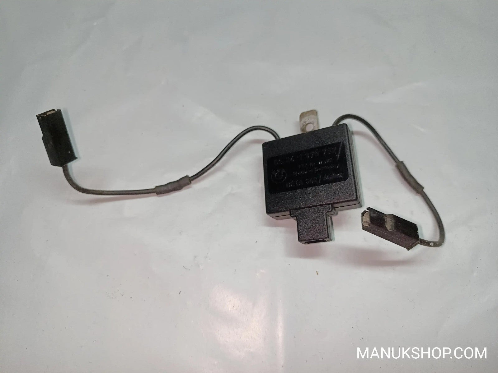 Antennenverstärker  BMW E34 E32 E31 1379762 65241379762 65.24-1379762