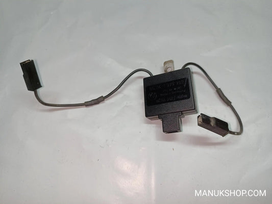 Antennenverstärker  BMW E34 E32 E31 1379762 65241379762 65.24-1379762