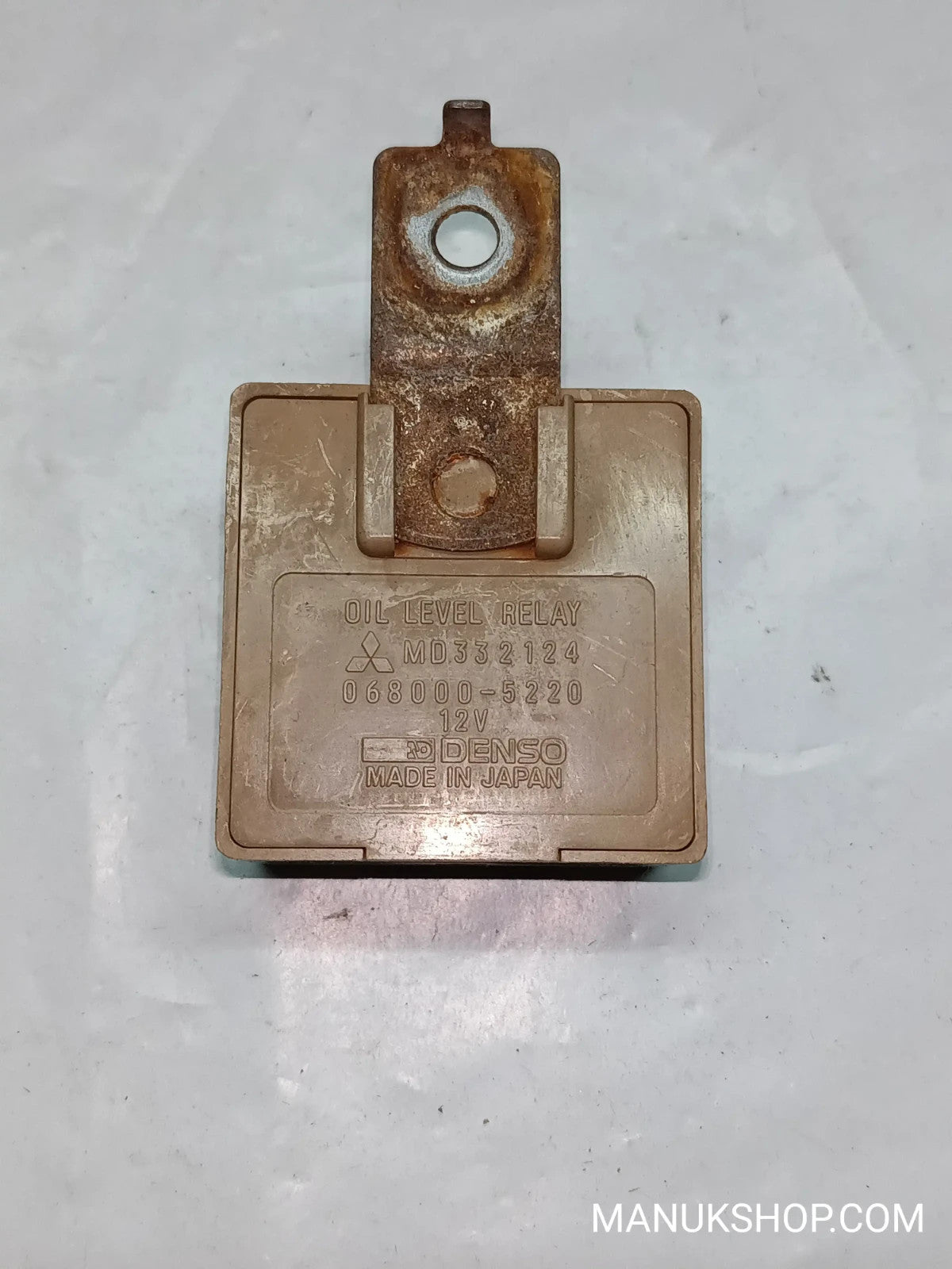 Relais Ölstand Mitsubishi Space Wagon 2000-2001 DENSO MD332124 0680005220