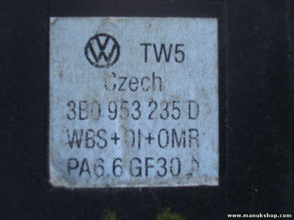 Warnblinkschalter VW Volkswagen Passat 3B 3B0953235D 3B0 953 235 D 3BO953235D