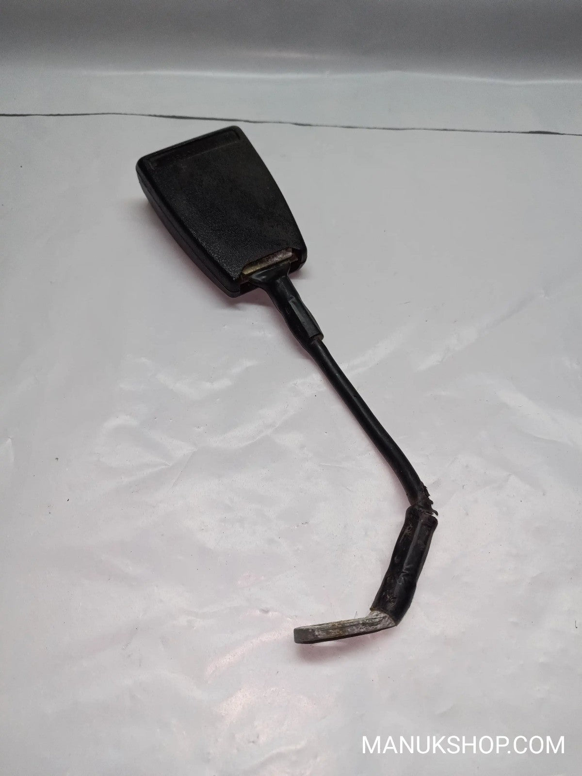 Gurtschloss Gurtschnapper hinten rechts Mercedes-Benz W126 W123 1268600569
