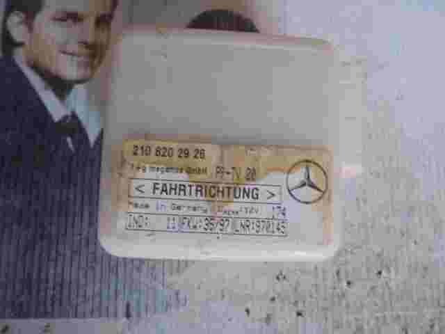 Steuergerät Alarm Mercedes-Benz E W210 E 220 2108202926 FKW 35/97 LNR 970145