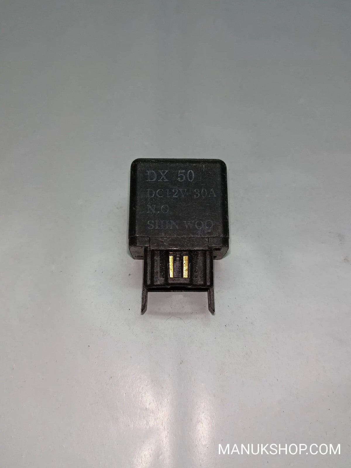 Kraftstoffpumpenrelais Kia Sephia Shuma  DX50 DX 50 DC12V 30A SHIN WOO