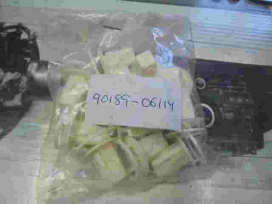 Screw Grommet  Toyota Estima II Carina Corolla 100 9018906114 90189-06114