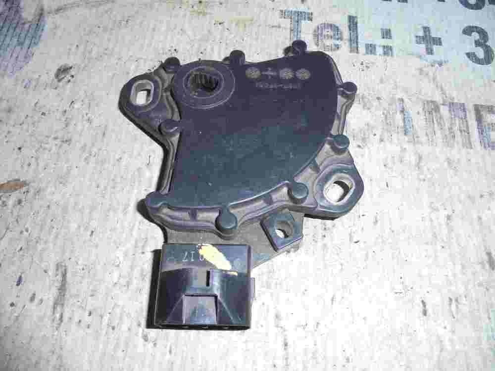 Neutraler Sicherheitsschalter Jeep Patriot Compass Mopar 05189839AA
