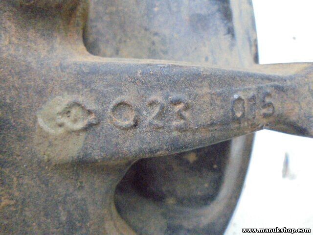 Radnabe Radlager Achsschenkel vorne links Nissan Terrano II R20 2.4 2389 ccm,