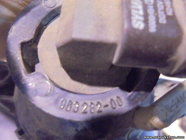 Links Nebelscheinwerfer  / Nissan Terrano Ford Maverick T2 96328200 963282-00