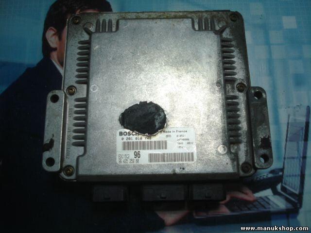 Motorsteuergerät Citroen Xsara 9643525980 96 435 259 80 BOSCH 0281010748