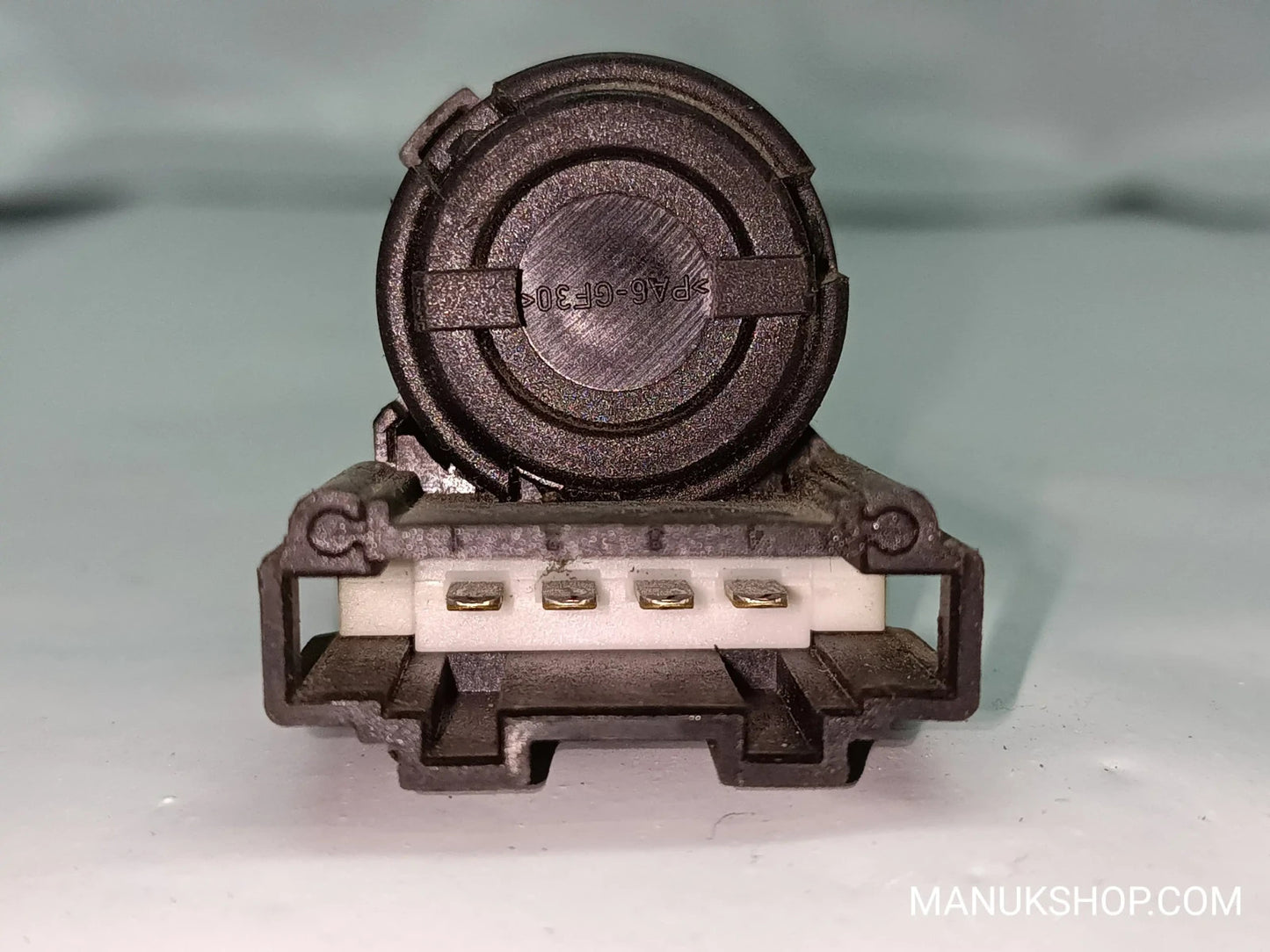 Bremslichtschalter VW Volkswagen Golf V 3B0945511C 3B0 945 511C 19322010 05999