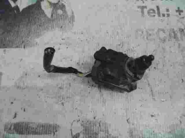 Stellmotor Scheinwerfer LWR Leuchtweitenregulierung Mazda 323F 3722061292 37220