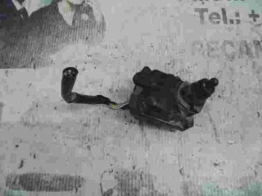 Stellmotor Scheinwerfer LWR Leuchtweitenregulierung Mazda 323F 3722061292 37220