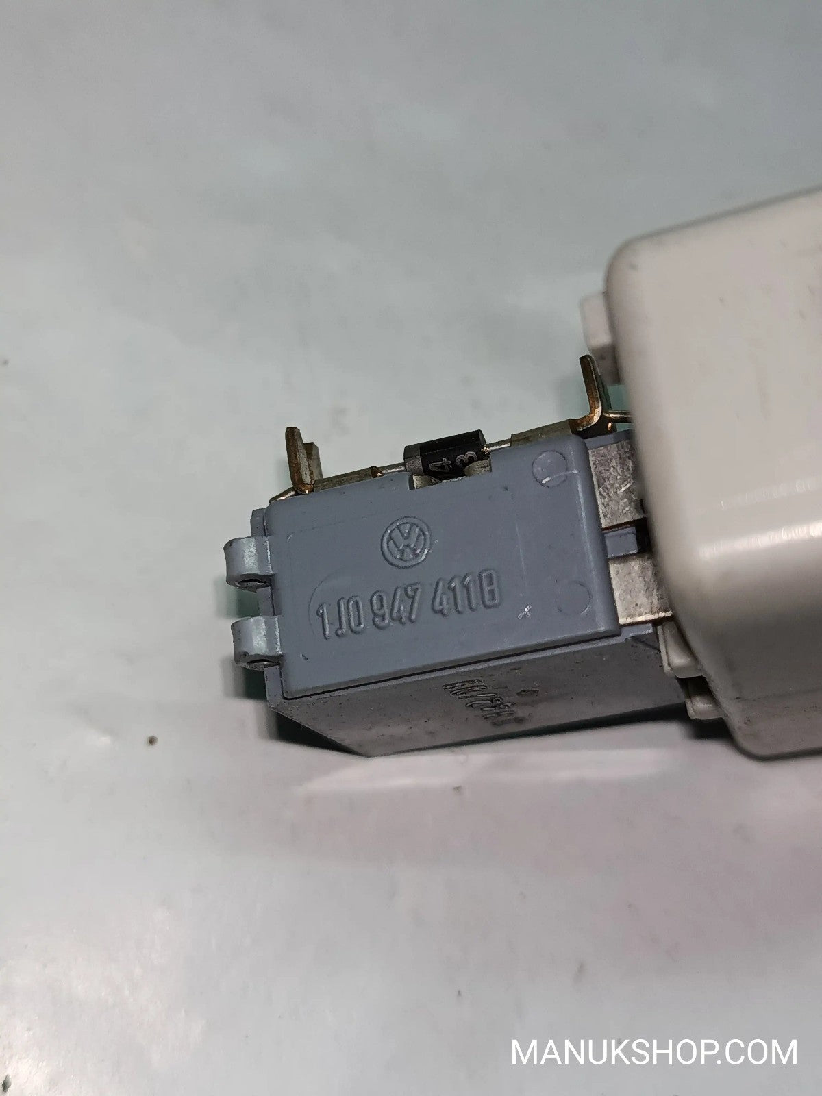 Innenleuchte VW Volkswagen Skoda Octavia Bora A4 1J0947411B 1J0 947 411B