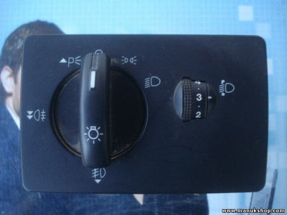 Lichtschalter Ford Focus C-Max 11x7 4M5T13A024LA 4M5T 13A024 LA