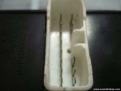 Fensterheber schalter Hyundai Trajet 620W03030 621W02250 93540-3A000 935403A000