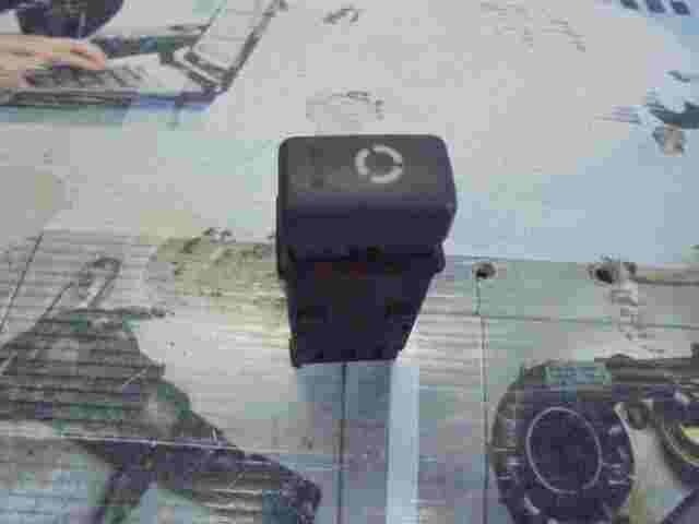 Schalter Klimaanlage Land Rover Freelander YUG102210KML YUG 102210KML 03035008