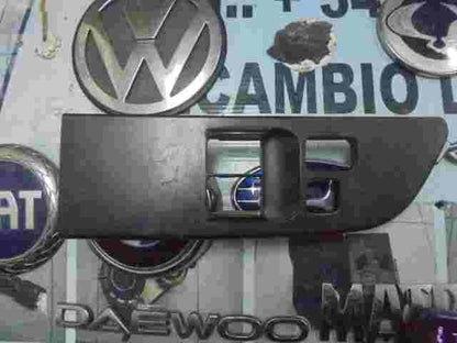Fensterheber schalter abdeckung Nissan Terrano Maverick 809612X801 80961-2X801