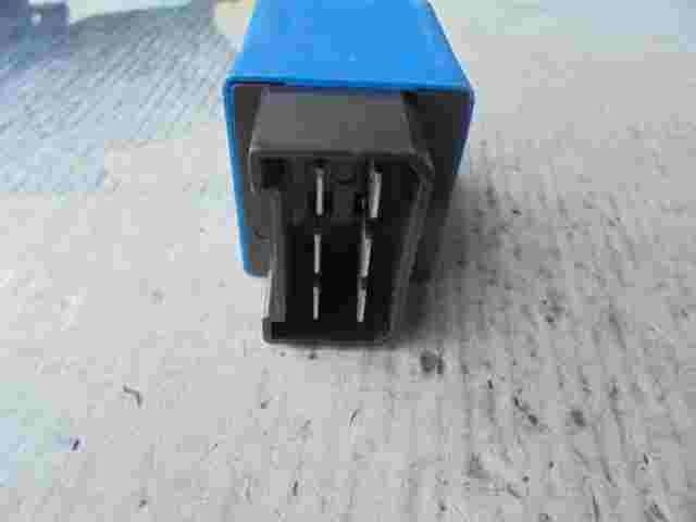 Relais  RENAULT MIDLINER S140 Vignal Reseau diodes 02353 02 353