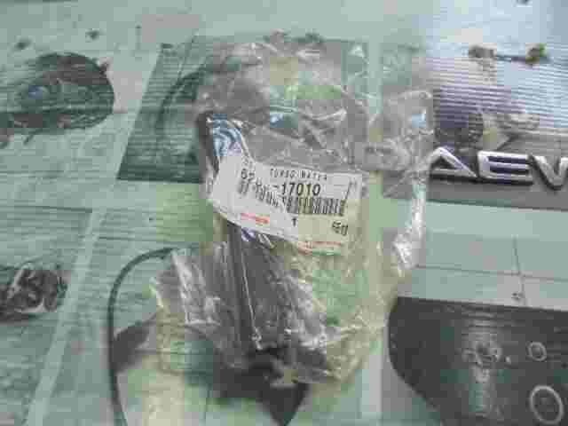 Schlauch  Toyota Land Cruiser (100) (80) 1628517010 16285-17010