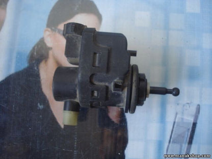 Stellmotor Scheinwerfer LWR Leuchtweitenregulierung Master Clio 7700420737