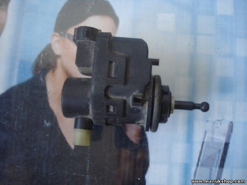 Stellmotor Scheinwerfer LWR Leuchtweitenregulierung Master Clio 7700420737