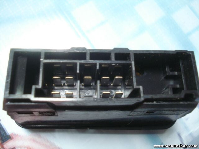 Schalter Renault Safrane II MEMO 7700847987 77 008 479 87