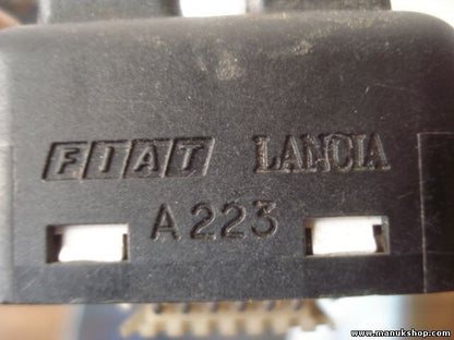 Fensterheber schalter Fiat Tipo 160 Fiat Tempra 159 A 223 A223 7592535