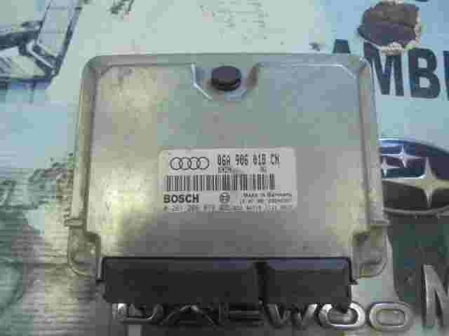Motorsteuergerät  Audi A3 8L1 Golf 4 V02 06A906018CN  BOSCH 0261206078 26SA5337