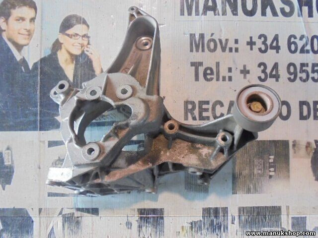 Halter Servopumpe Lichtmaschine Renault Scenic 1.5 7700113574 20072611 20072 611
