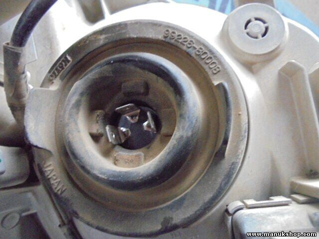 Scheinwerfer links Toyota Land Cruiser J12 J-120 9922680008 UPM60GF20