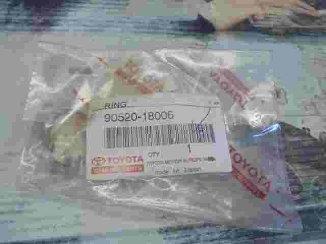 Ring Shaft Snap  Toyota 9052018006 90520-18006