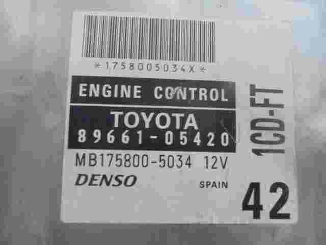 Motorsteuergerät Toyota Avensis T22 T220 8966105420 MB1758005034 1758005034X