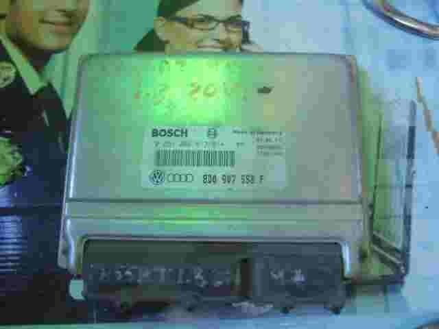 Motorsteuergerät Passat Audi A4 8D0907558F 8DO907558F 26SA0000 0261204613 /614