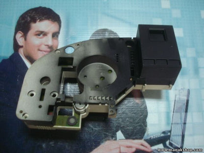 Anzeige Kombiinstrument Tacho Audi 80 90 81117628