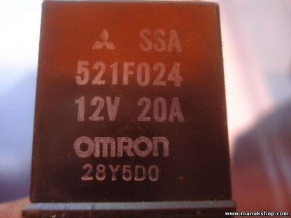 Relais Mitsubhishi Carisma 521F024 SSA 12V 20A OMRON