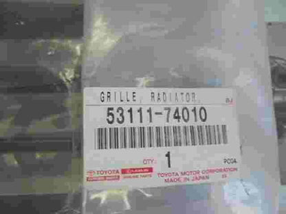 Lüftungsgitter Heckstoßstange Mitte Toyota IQ (2008-2016) 5311174010 53111-74010