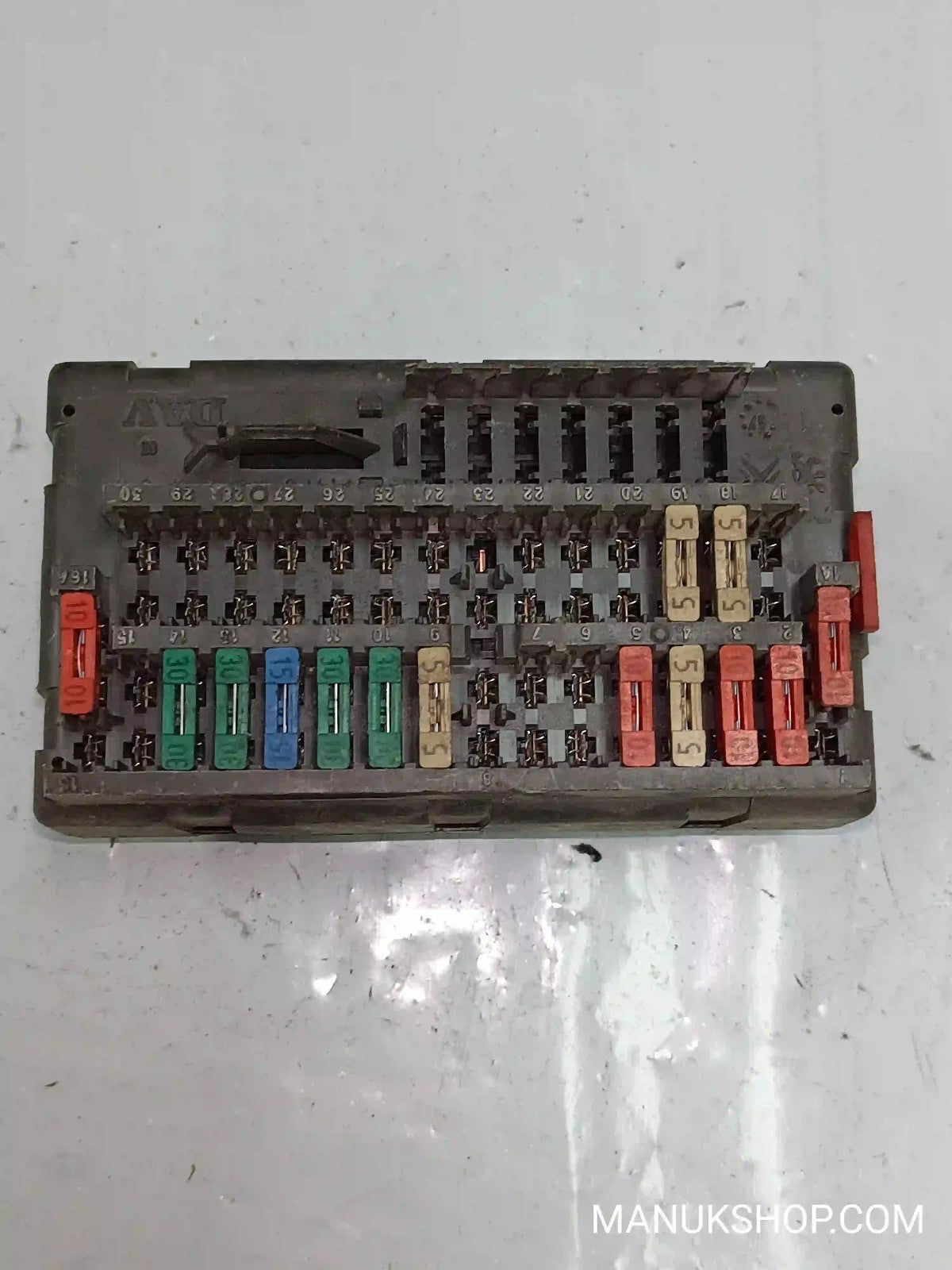 Sicherungskasten Peugeot 406 9459288180 94 592 881 80