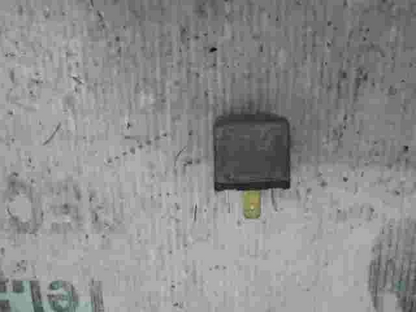 Relais Opel Kadett Corsa A Astra F 94001003 940 010-03 HELLA 4RA94001003