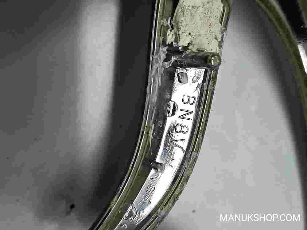 Emblem  Mazda Axela 3 BN8V51730 BN8V-51730