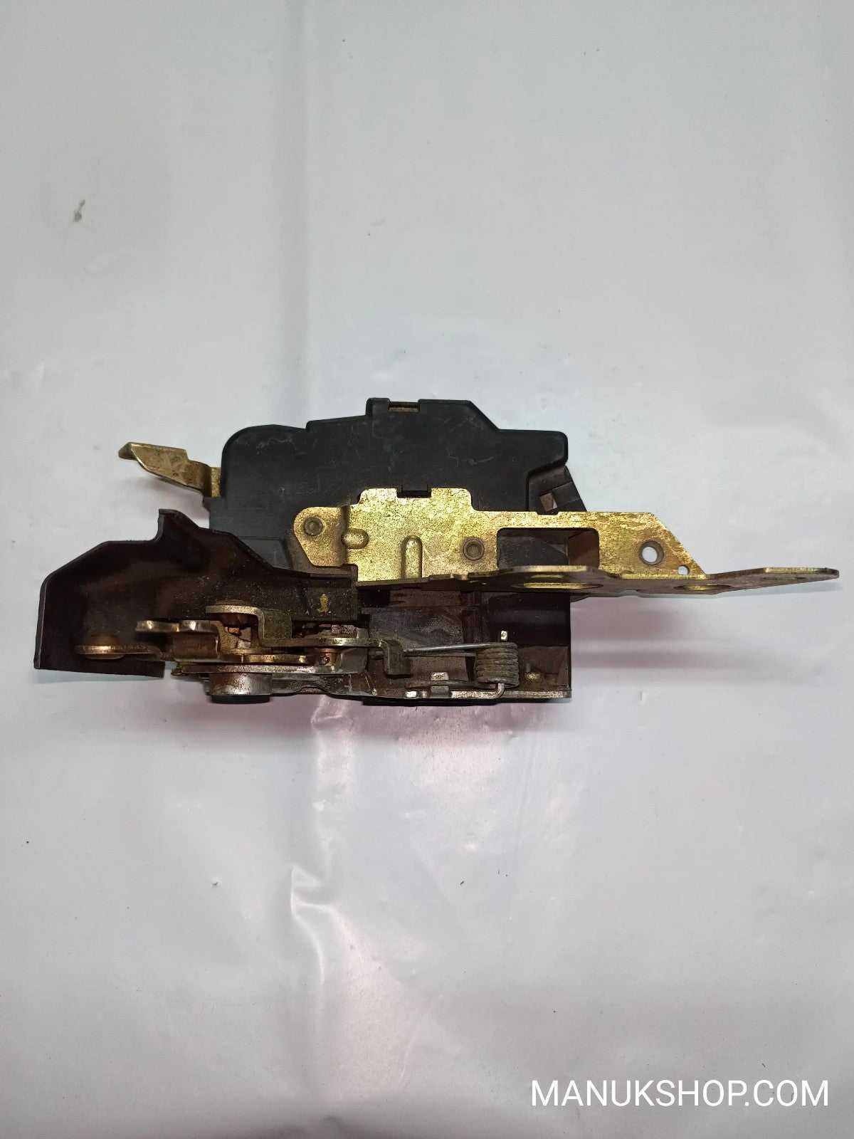 Türschloss hinten Links BMW 5 E34 81810051 8 181 00 51
