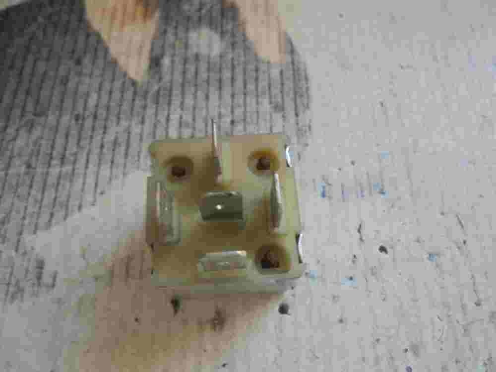 Relais MAI 12V RM 002-1-N 0021N