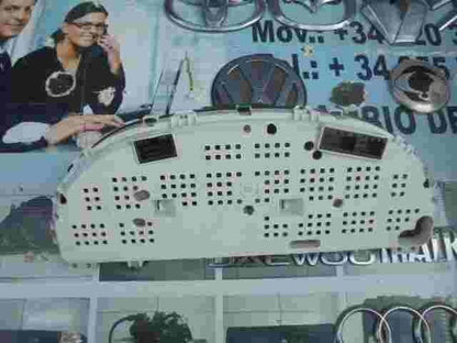 Kombiinstrument Tacho Kia Sorento 940133E260 94013-3E260 11000985400K