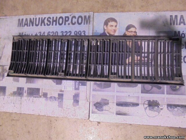 Frontgrill Grill Kühlergrill Jeep Cherokee XJ 1984–1996 55034043 5BD11TRM