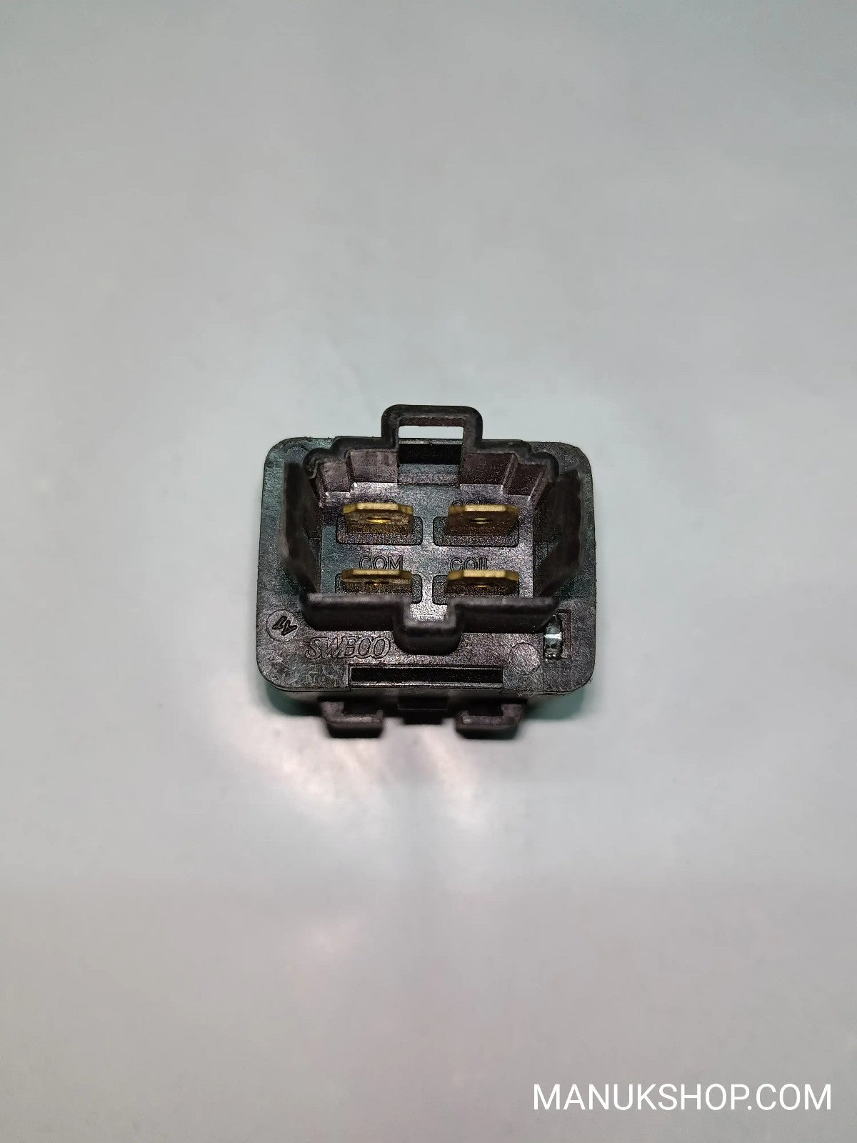Kraftstoffpumpenrelais Kia Sephia Shuma  DX50 DX 50 DC12V 30A SHIN WOO