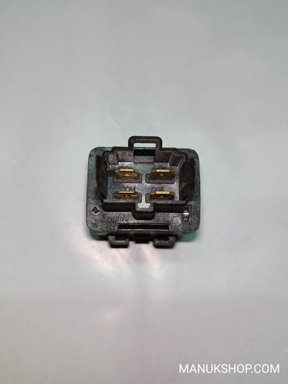 Kraftstoffpumpenrelais Kia Sephia Shuma  DX50 DX 50 DC12V 30A SHIN WOO