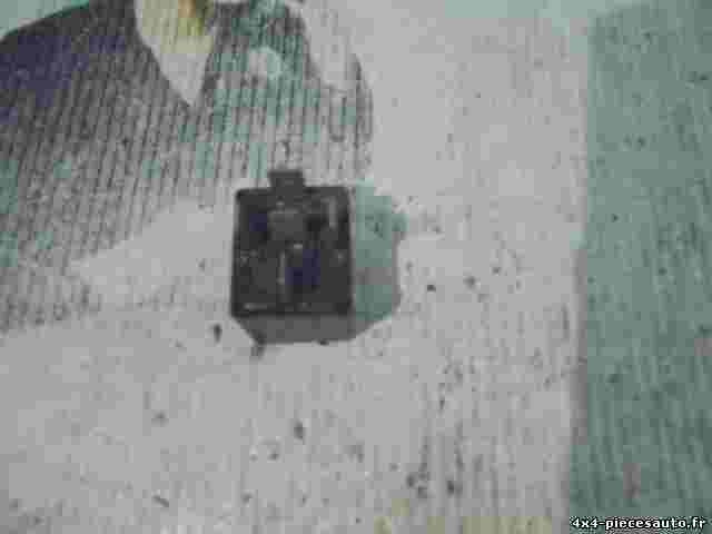 Relais  Renault Saab Peugeot ACB13221 CB1-R-12V
