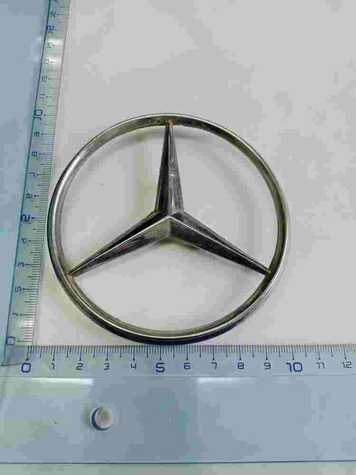 Emblem Heck Heckklappe Mercedes W201 W124 2017580058