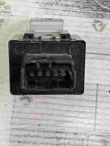 Blinkrelais Toyota MR2 8198037100 8198160010 0665004690 0665004470 FM257X