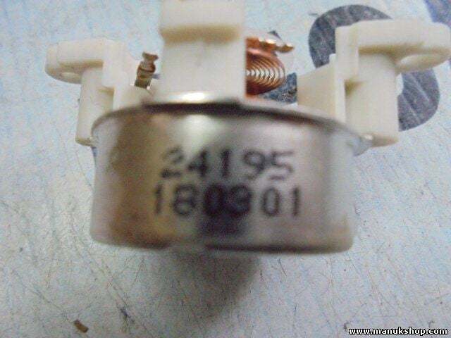 Schrittmotor Tacho Peugeot 406 9617915080