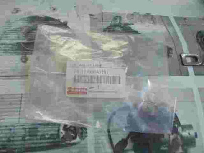 Plug Assist Grip  Toyota 4Runner Lexus GX470 7461760040B0 74617-60040-B0