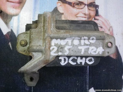 Stellmotor Zentralverriegelung Tür rechts hinten Mitsubishi Pajero MB669754
